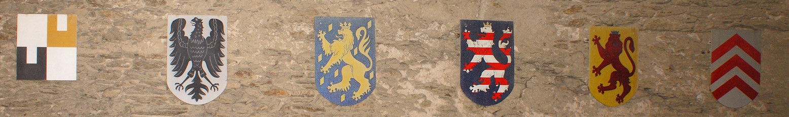 Wappen der Geschlechter, die die Burg besa?en