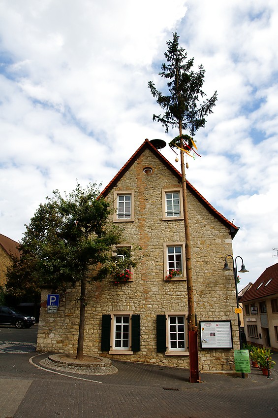 Rathaus von Essenheim